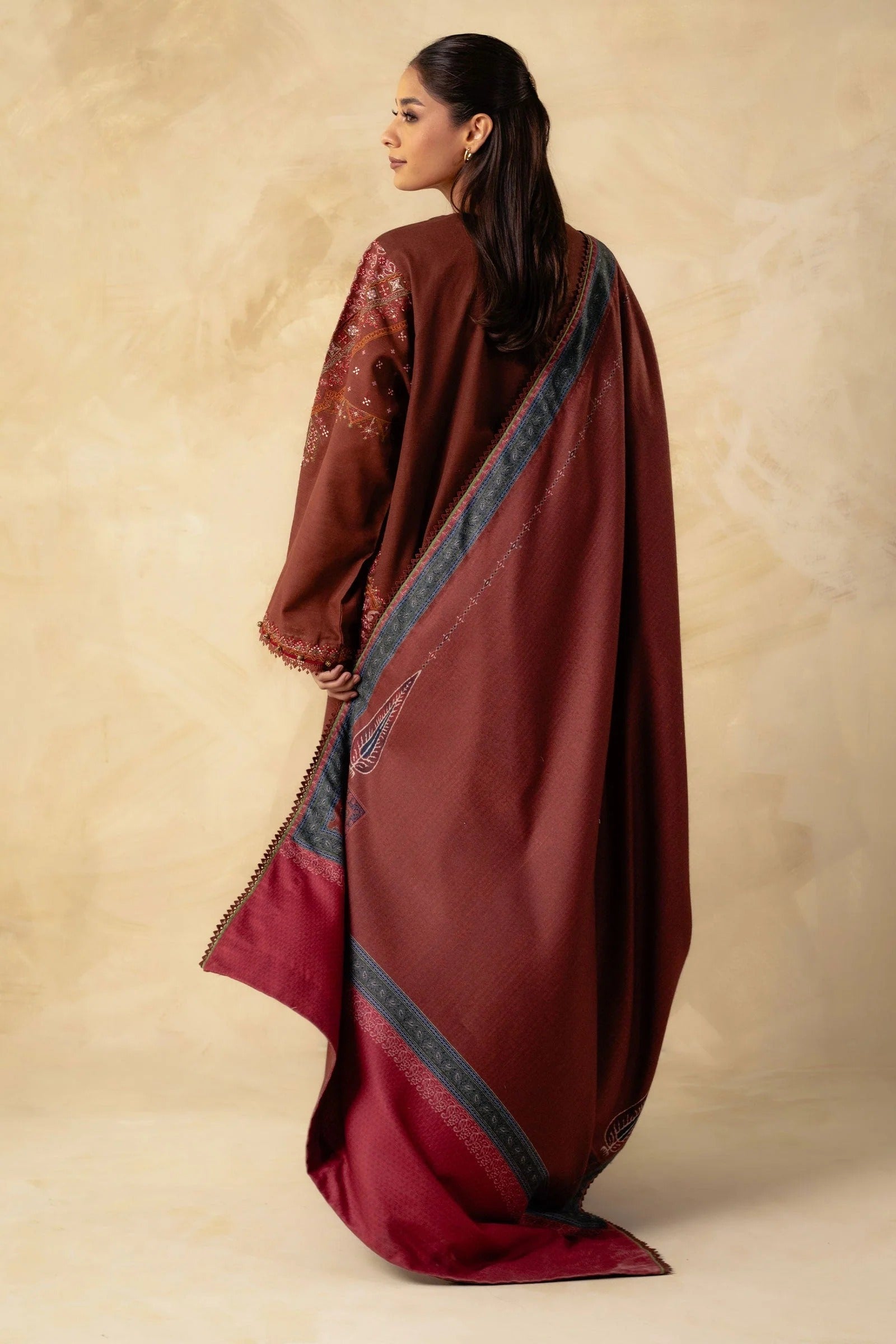 Coco by Zara Shahjahan Unstitched Embroidered Khaddar 3Pc Suit ZW23-8A
