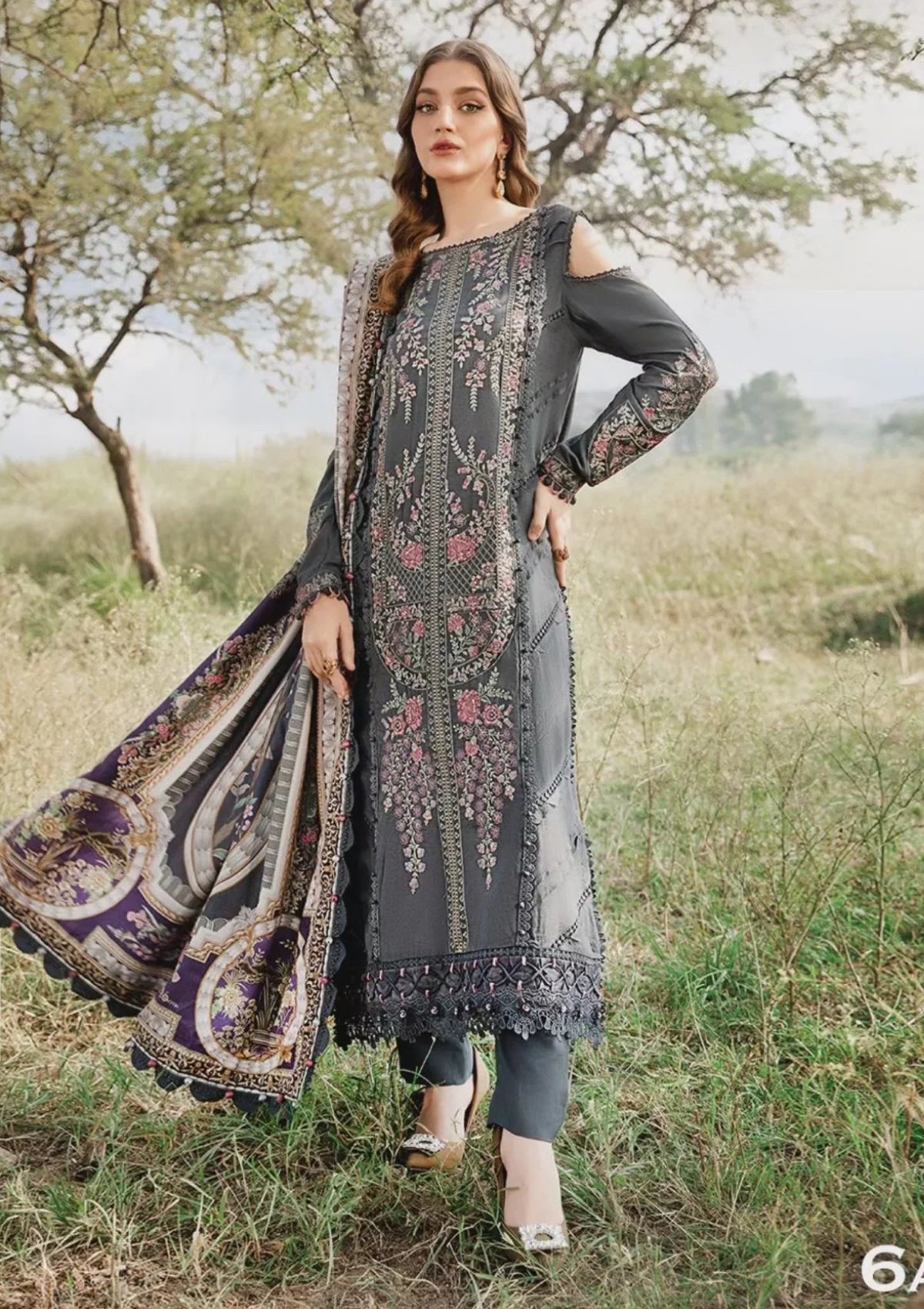 Embroidered Luxury Lawn Unstitched 3Pc | 1047