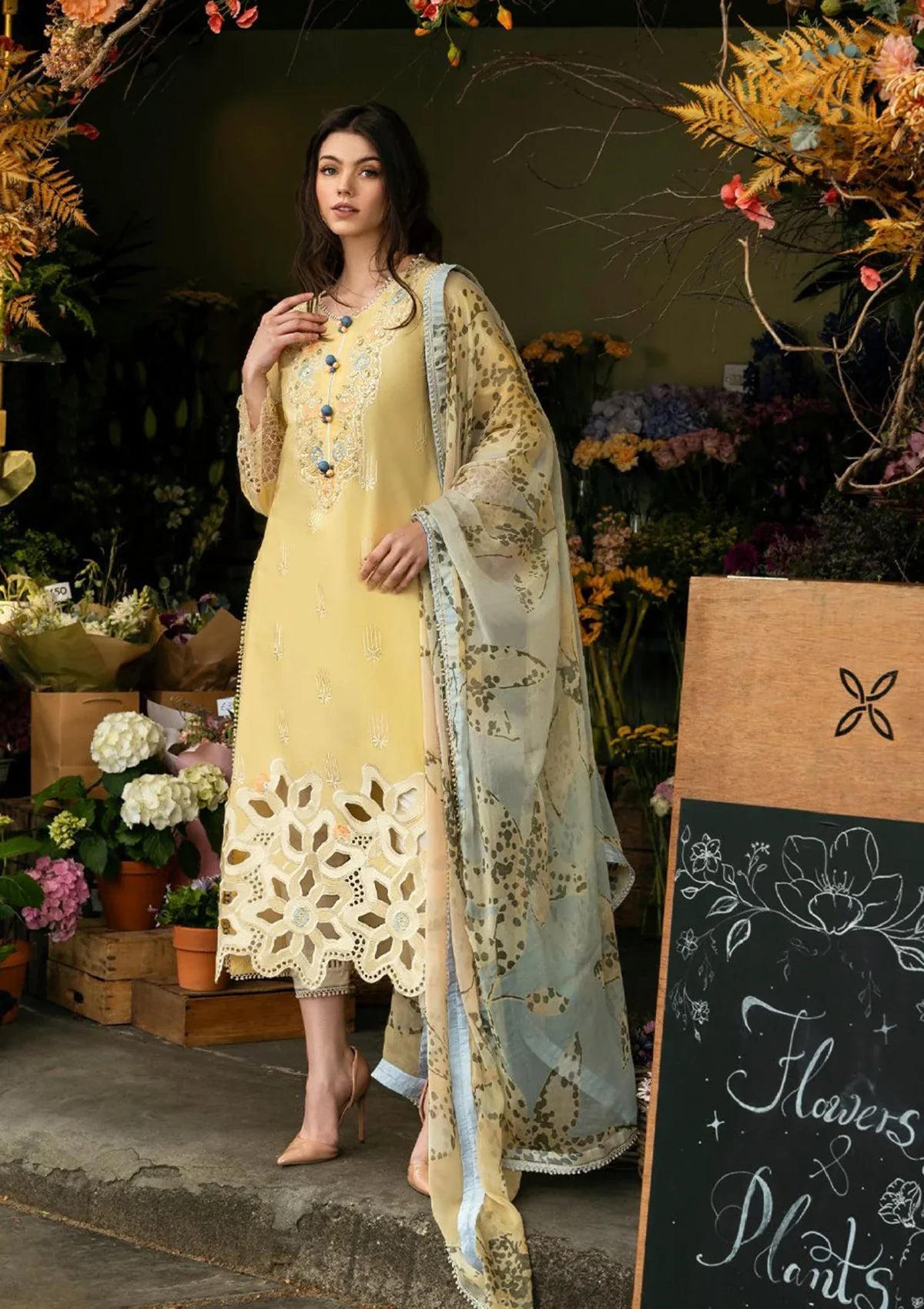 Embroidered Luxury Lawn Unstitched 3Pc | 1059