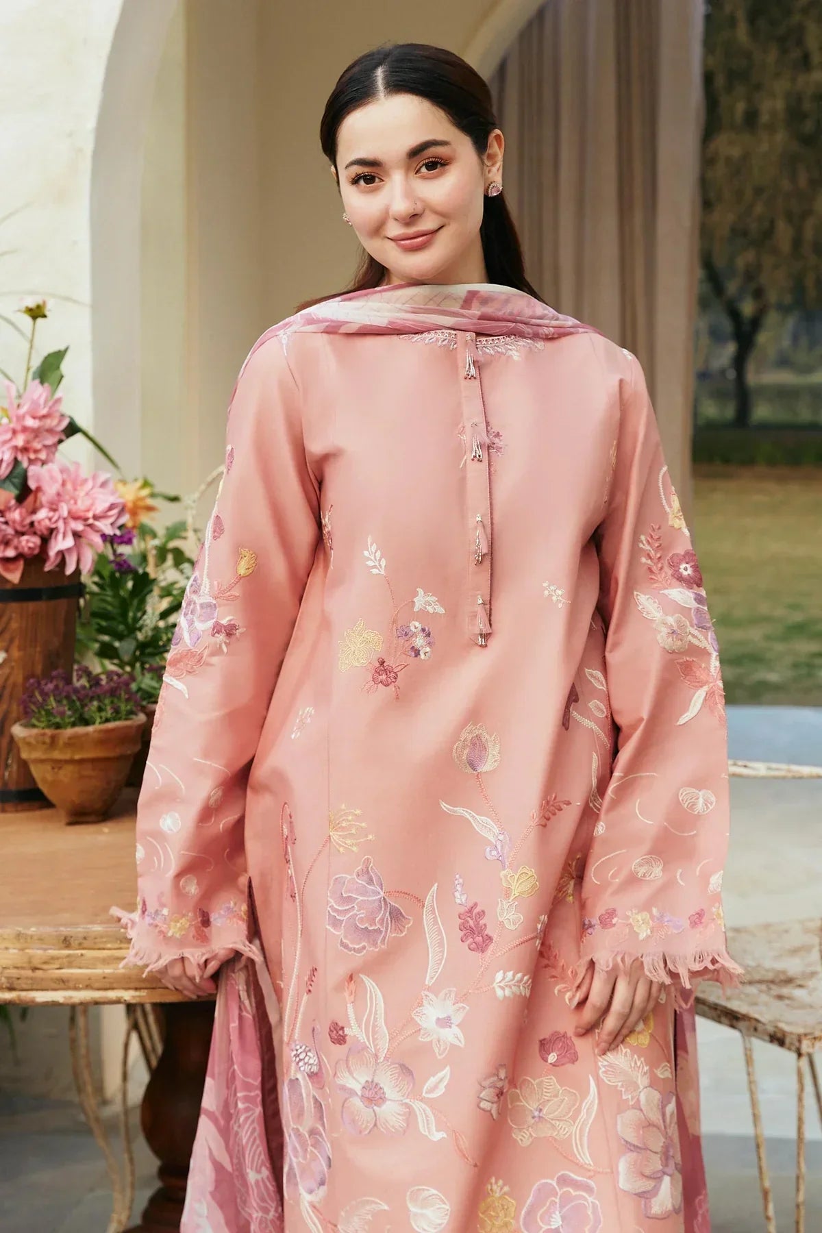 Embroidered Luxury Lawn Unstitched 3Pc | 1076