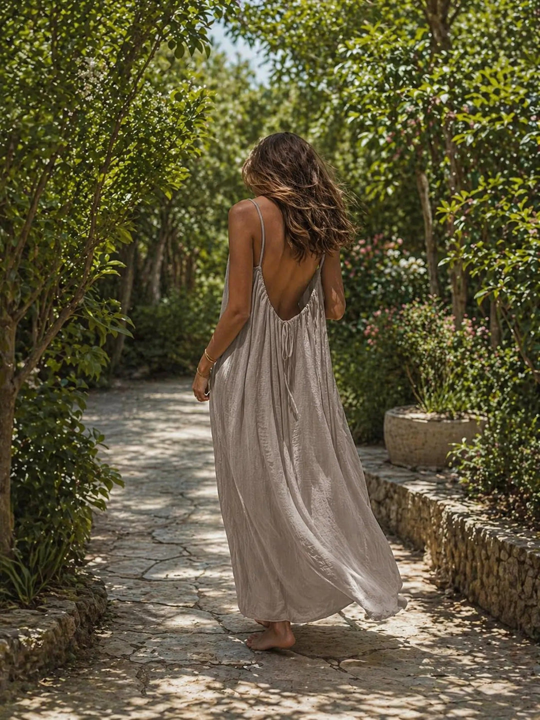 Women's Solid Color Backless Cami Dress