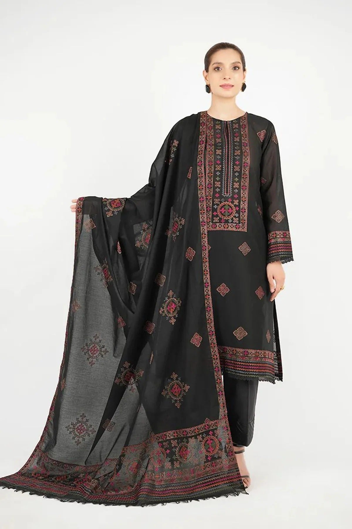 MFLN-1055 3PC DHANAK EMBROIDERED SUIT-PK-5746
