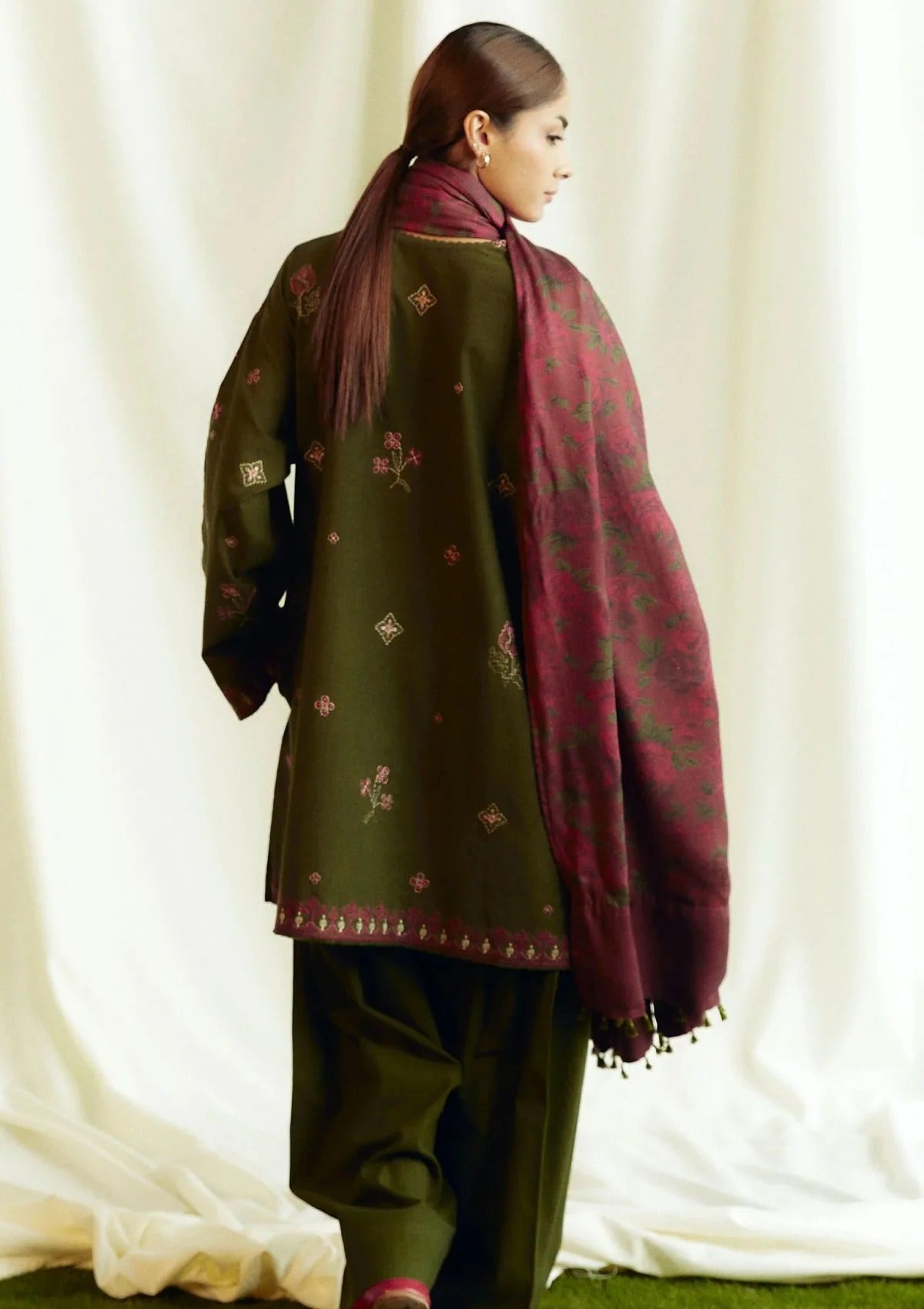 MFLN-1016 3PC DHANAK EMBROIDERED SUIT-PK-5746