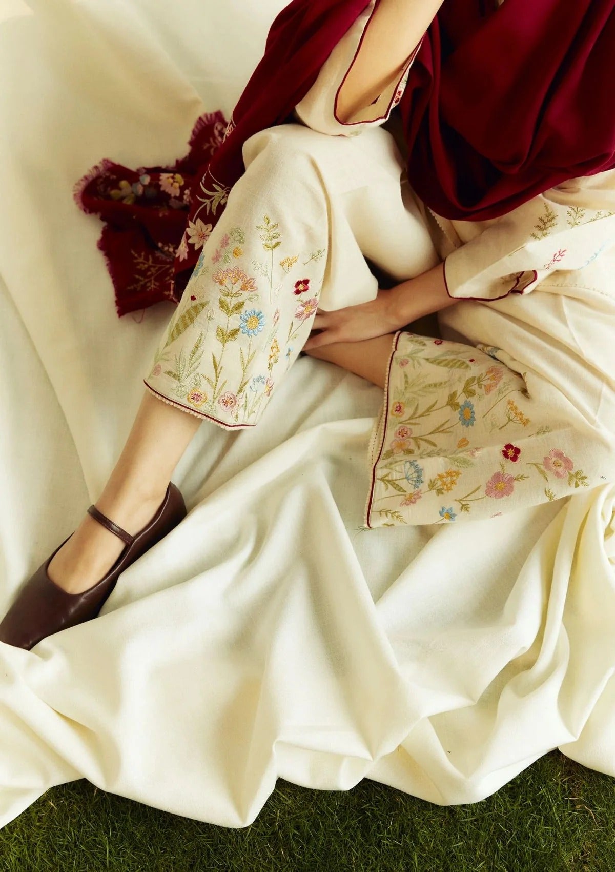 MFLN-1025 3PC DHANAK EMBROIDERED SUIT-PK-5746