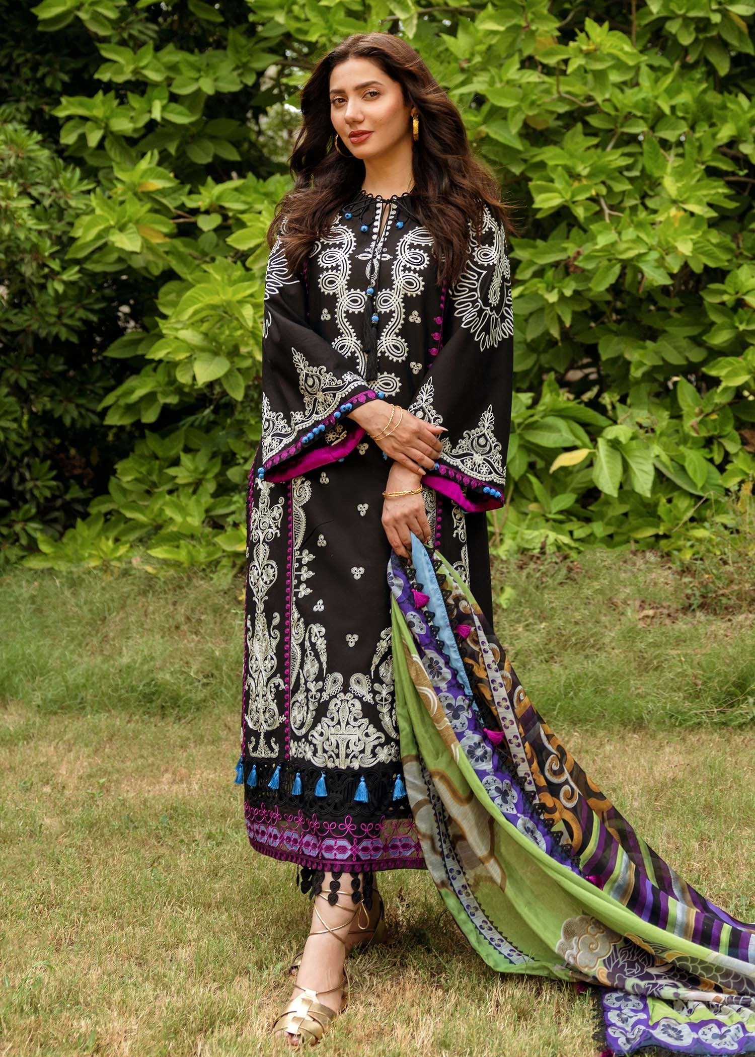 Helen - MFLN-1018 3PC DHANAK EMBROIDERED SUIT-PK-5746